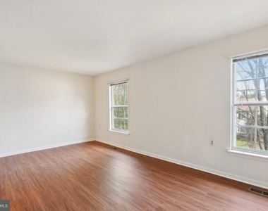 10258 Quiet Pond Terrace - Photo Thumbnail 8