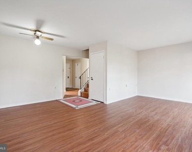 10258 Quiet Pond Terrace - Photo Thumbnail 5