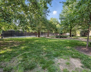 4501 Arlington Boulevard - Photo Thumbnail 14