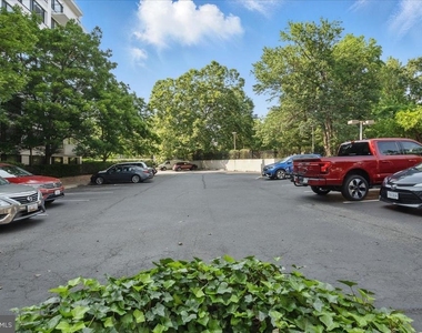 4501 Arlington Boulevard - Photo Thumbnail 15