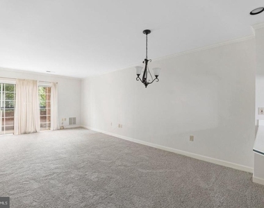 6908 Fairfax Drive - Photo Thumbnail 16