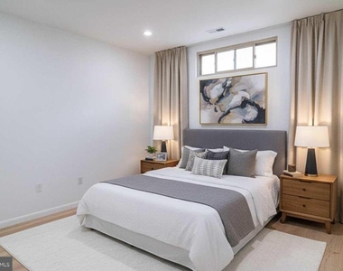7248 Rising Sun Avenue - Photo Thumbnail 2