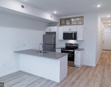 7248 Rising Sun Avenue - Photo Thumbnail 6