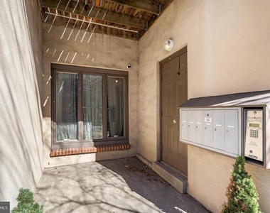 213 Christian Street - Photo Thumbnail 16