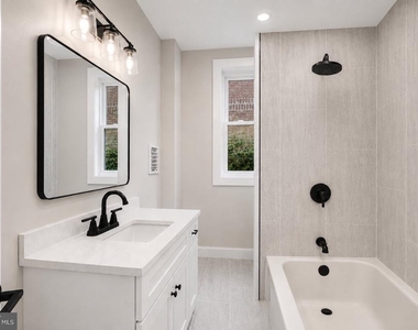 231 E Phil Ellena Street - Photo Thumbnail 8
