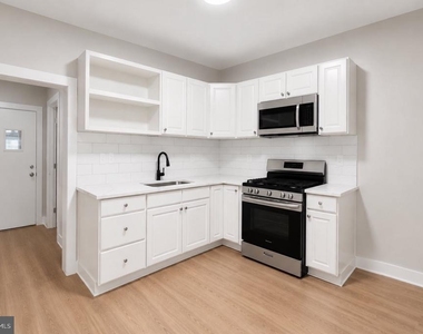 231 E Phil Ellena Street - Photo Thumbnail 3