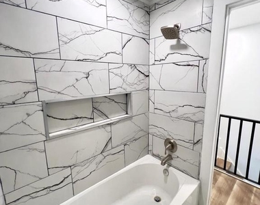 3217 Almond Street - Photo Thumbnail 11