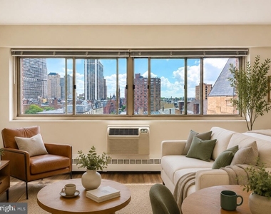 2101 Chestnut Street - Photo Thumbnail 2