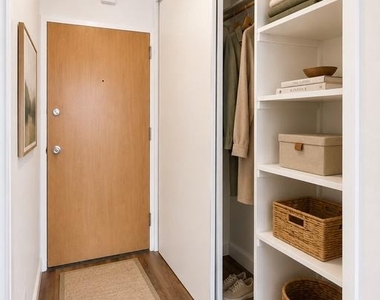 2101 Chestnut Street - Photo Thumbnail 9