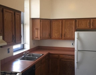 1703 W Diamond Street - Photo Thumbnail 4