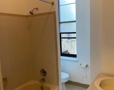 1703 W Diamond Street - Photo Thumbnail 3