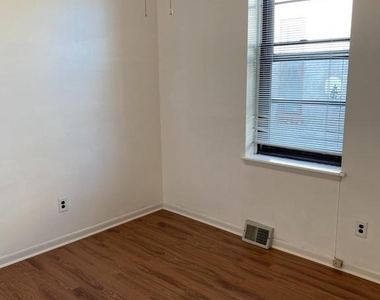1703 W Diamond Street - Photo Thumbnail 11
