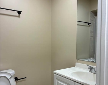 1701 Scotchbrook Drive - Photo Thumbnail 20