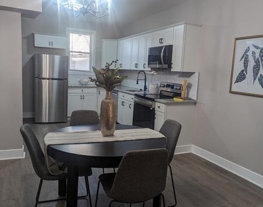 6721 N Woodstock Street - Photo Thumbnail 1