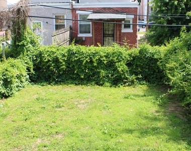 536 W Chew Avenue - Photo Thumbnail 1