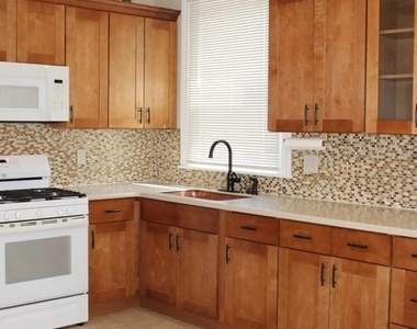 536 W Chew Avenue - Photo Thumbnail 13