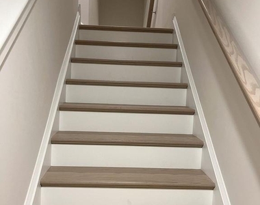 114 Continental Way - Photo Thumbnail 5