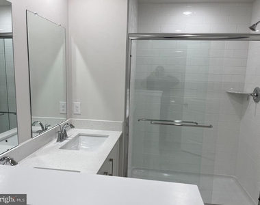 114 Continental Way - Photo Thumbnail 25