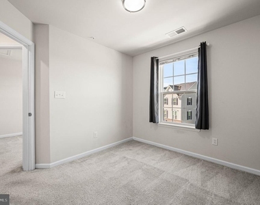 126 Cricket Drive - Photo Thumbnail 21