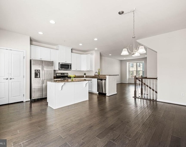 126 Cricket Drive - Photo Thumbnail 11