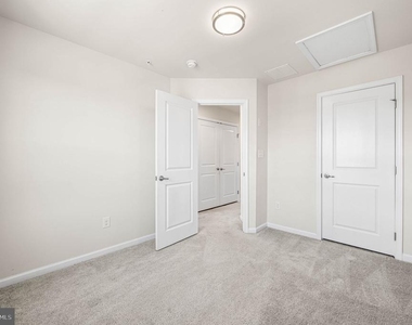 126 Cricket Drive - Photo Thumbnail 25