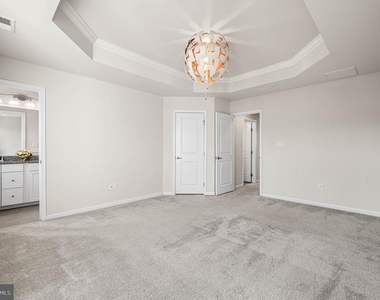126 Cricket Drive - Photo Thumbnail 18