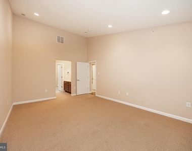 141 Stewarts Court - Photo Thumbnail 17