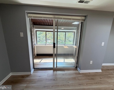 132 Leedom Way - Photo Thumbnail 9
