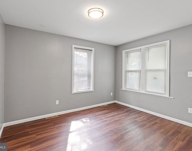 1344 Princeton Avenue - Photo Thumbnail 8