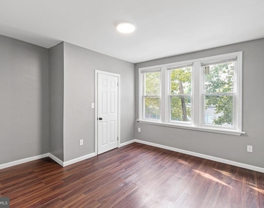 1344 Princeton Avenue - Photo Thumbnail 10