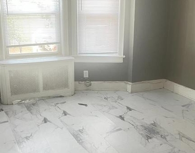 223 Spring Street - Photo Thumbnail 5