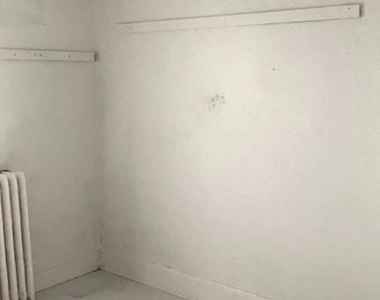 223 Spring Street - Photo Thumbnail 7