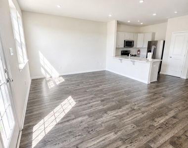 344 Mazzeo Drive - Photo Thumbnail 1