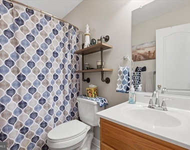 9944 Royal Commerce Place - Photo Thumbnail 25
