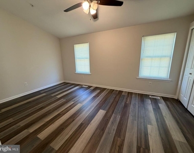 1746 Countrywood Court - Photo Thumbnail 7
