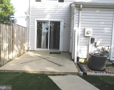 15310 Annapolis Road - Photo Thumbnail 32