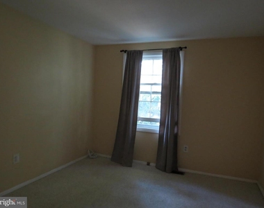 15310 Annapolis Road - Photo Thumbnail 16