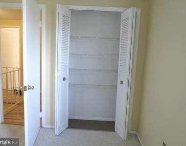 15310 Annapolis Road - Photo Thumbnail 27
