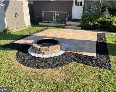 5700 Stillwell Road - Photo Thumbnail 7