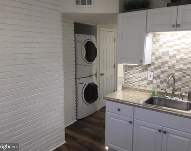 5700 Stillwell Road - Photo Thumbnail 3