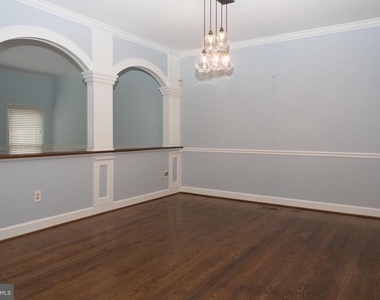 7828 Oracle Place - Photo Thumbnail 8