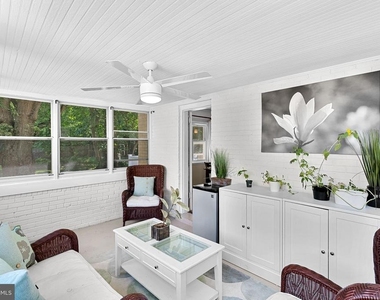 8909 2nd Avenue - Photo Thumbnail 5