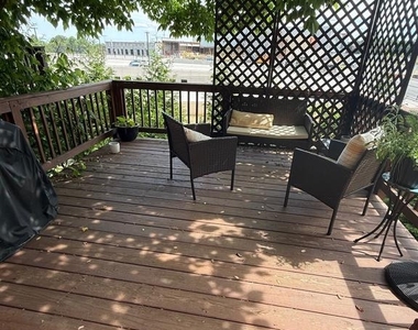 5920 Edson Lane - Photo Thumbnail 5