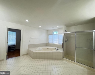 5117 Sante Fe Court - Photo Thumbnail 48