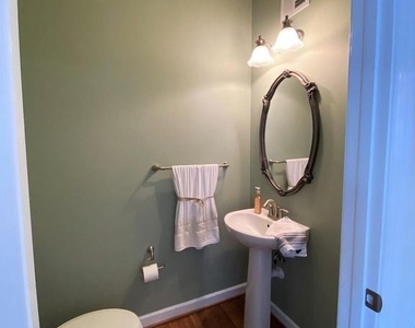 8907 Amelung Street - Photo Thumbnail 16
