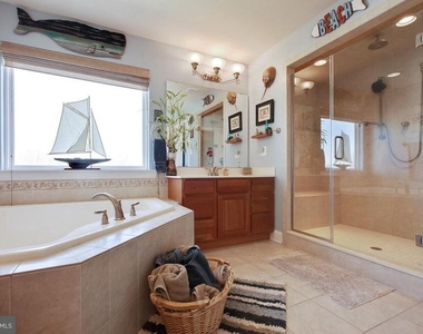 3253 Cannoncade Court - Photo Thumbnail 7