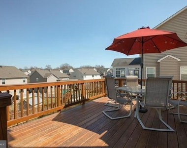 3253 Cannoncade Court - Photo Thumbnail 15