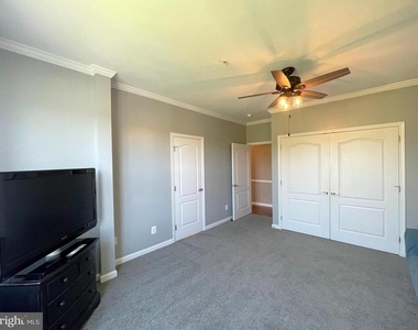 634 Oyster Bay Place - Photo Thumbnail 18