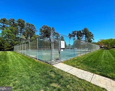 634 Oyster Bay Place - Photo Thumbnail 37