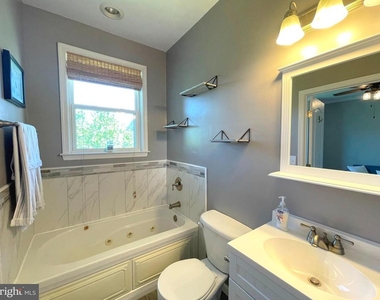 634 Oyster Bay Place - Photo Thumbnail 19